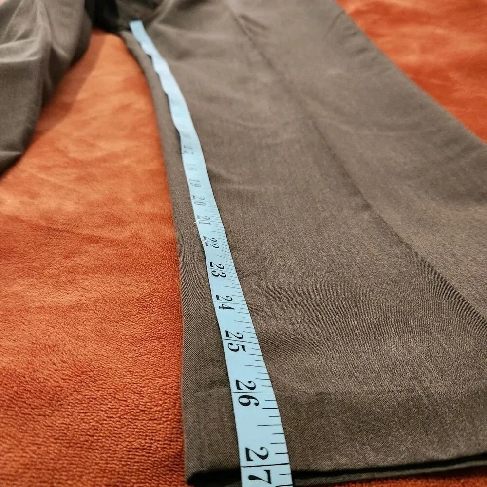 Haggar Dress Pants For Men Size 38x27 Brown Color Flat Front Black Label